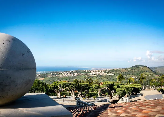 农家乐 Tenuta Pietravera *