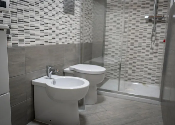 Tenuta Pietravera 农家乐 *