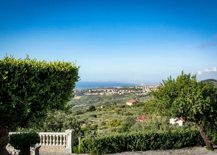 Tenuta Pietravera * 富尔纳里